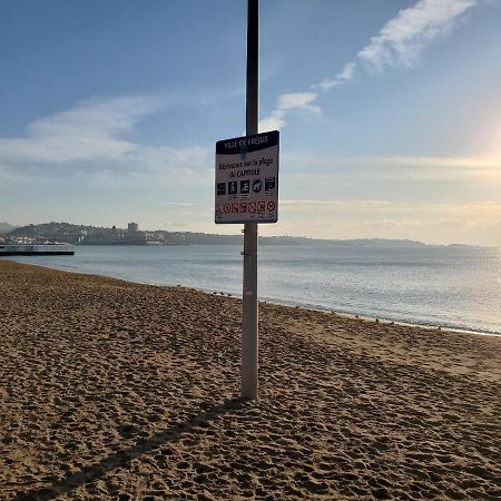 Port Frejus Est, Le Capitole, Studio 27M2, Vue Mer Exteriör bild